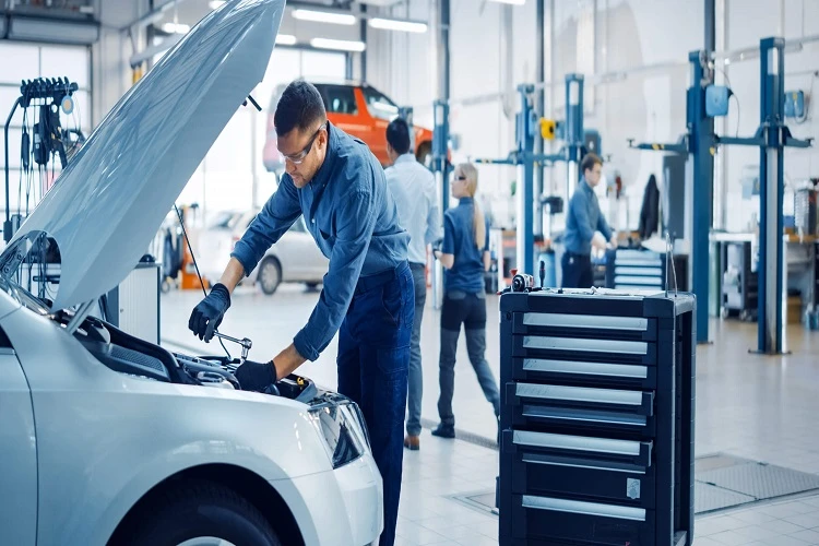 Alaşehir Oto Mekanik Tamir Bakım